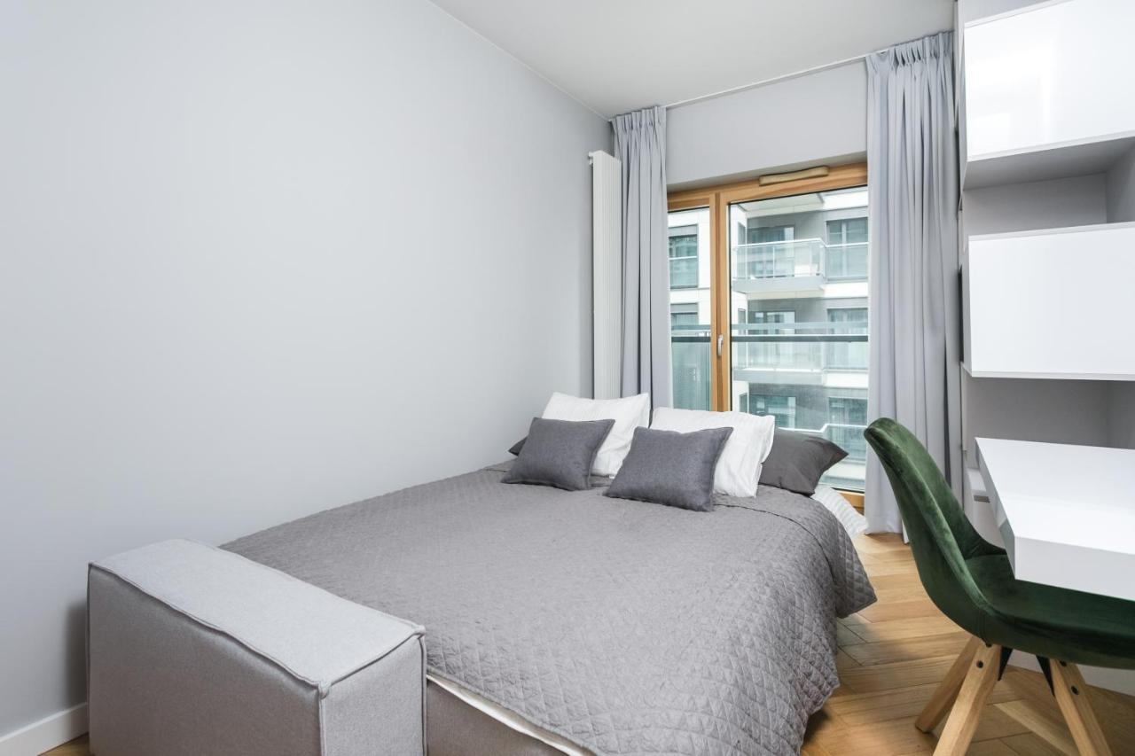 Luxury Apartments Mennica Residence - Golden Apartments - City Center Warsawa Bagian luar foto