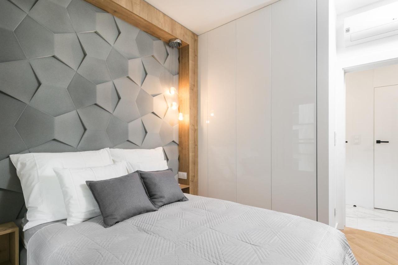 Luxury Apartments Mennica Residence - Golden Apartments - City Center Warsawa Bagian luar foto