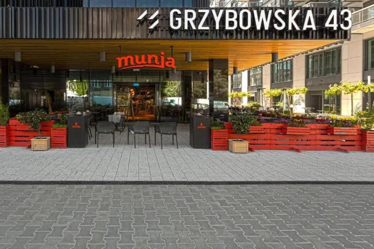 Luxury Apartments Mennica Residence - Golden Apartments - City Center Warsawa Bagian luar foto