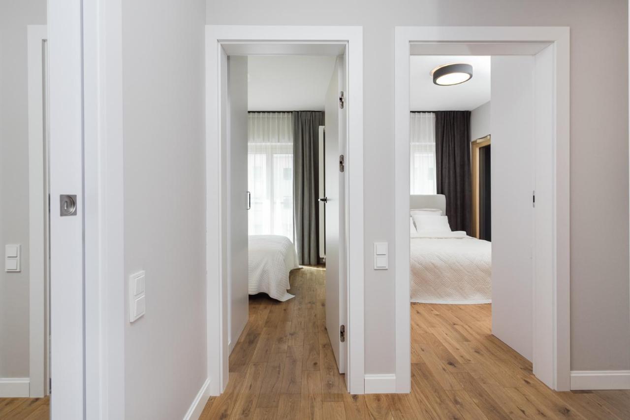 Luxury Apartments Mennica Residence - Golden Apartments - City Center Warsawa Bagian luar foto